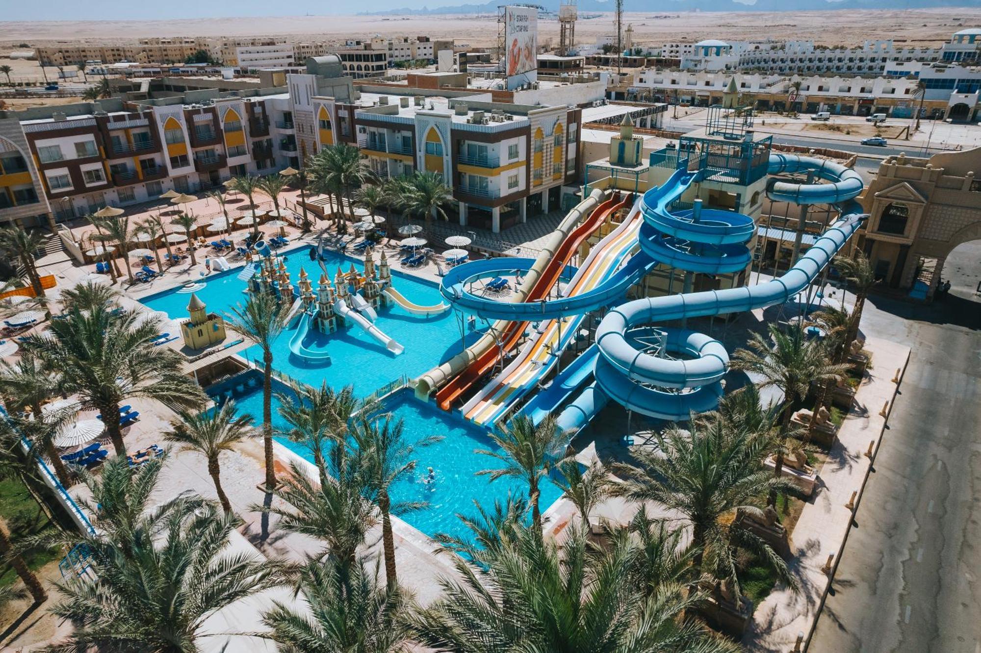 Resort Mirage Bay & Aqua Park 4*