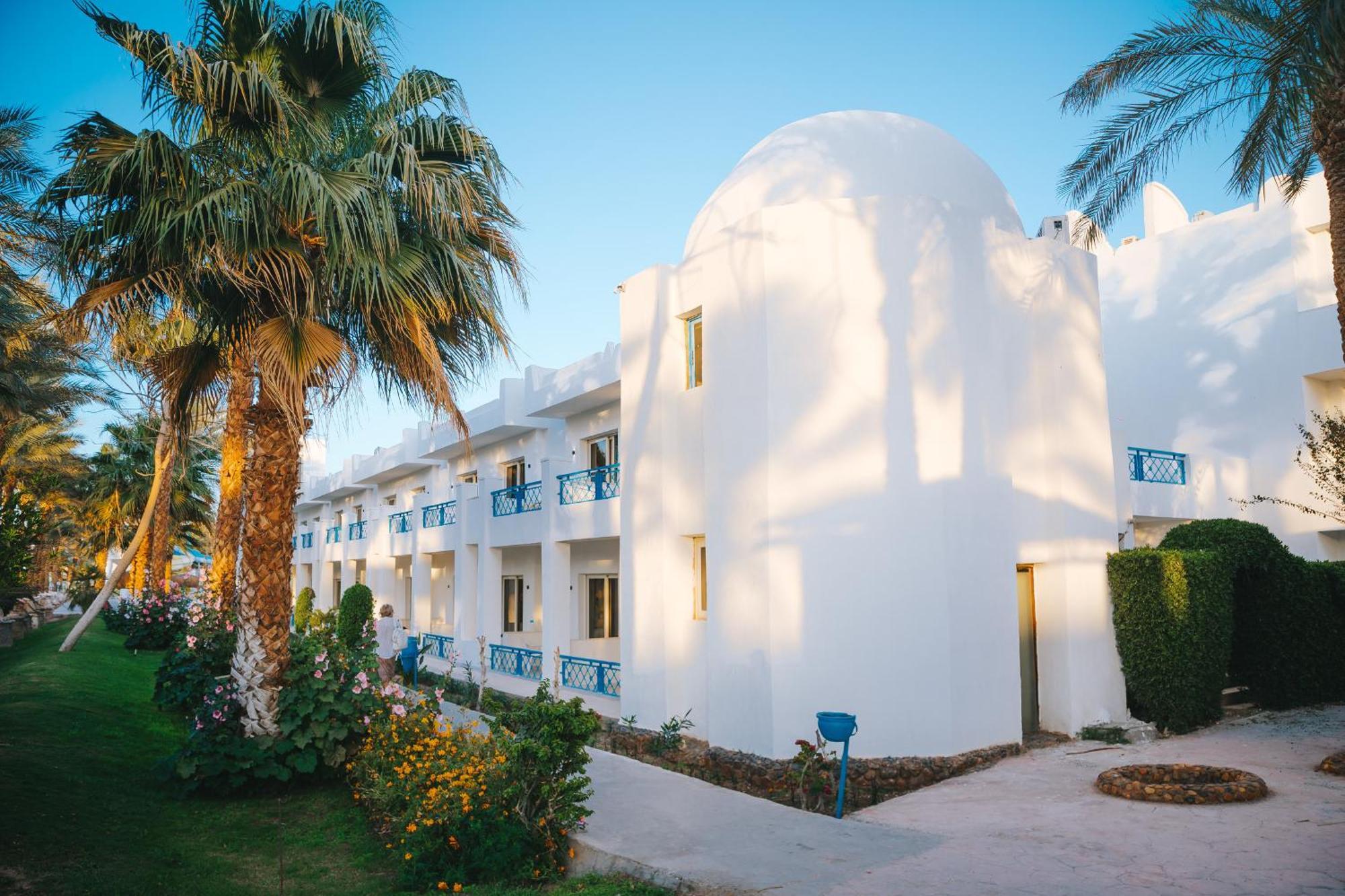 Mirage Bay & Aqua Park Rezort 4*