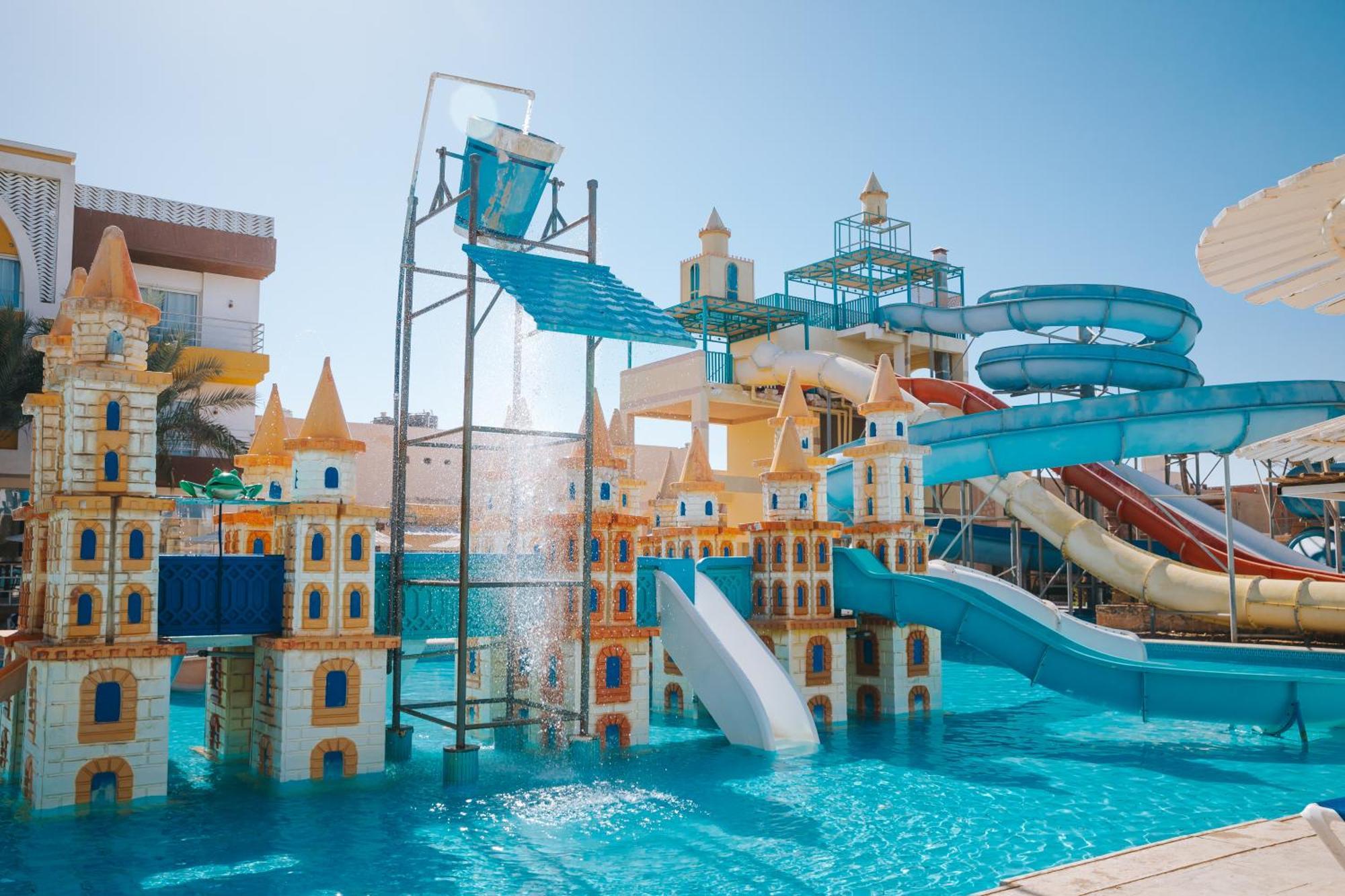 Mirage Bay & Aqua Park Rezort